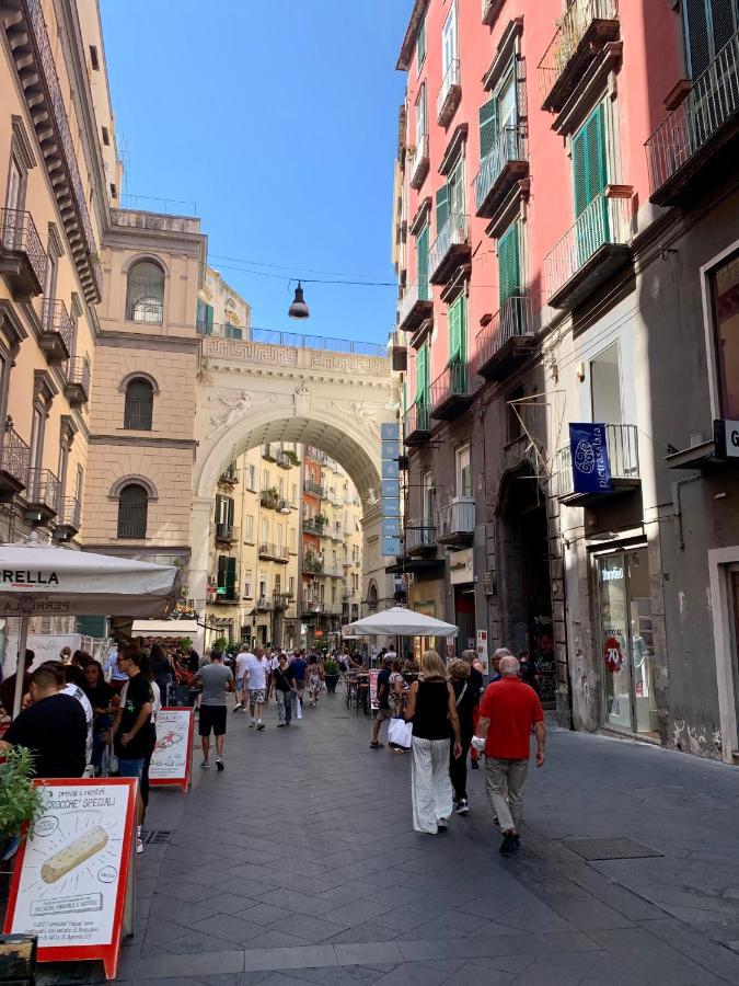 La Casetta Ai Gradoni Di Chiaia Naples Exterior photo