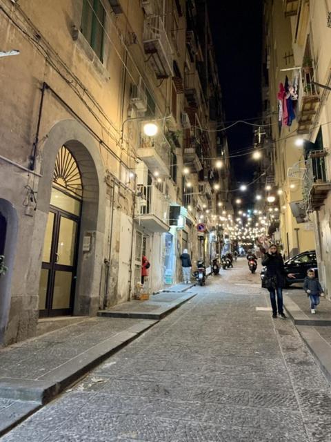 La Casetta Ai Gradoni Di Chiaia Naples Exterior photo